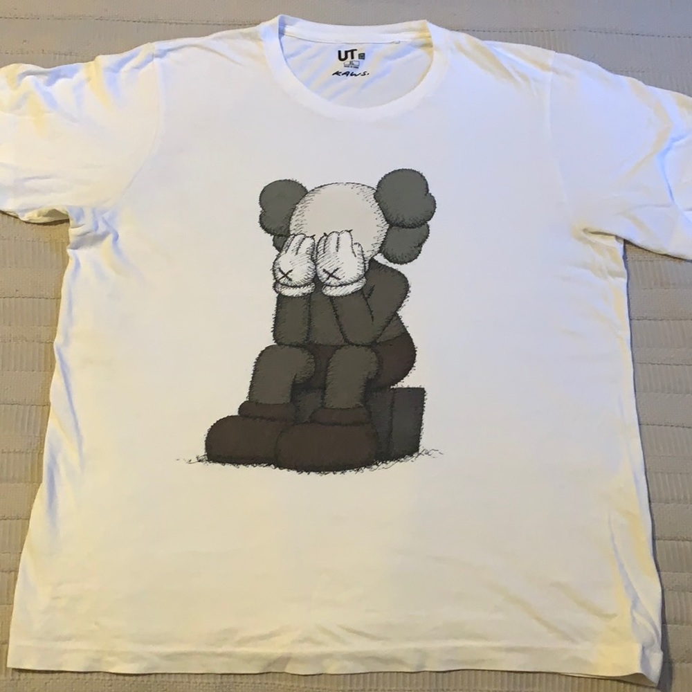 Uniqlo x KAWS Companion T-Shirt Size XL